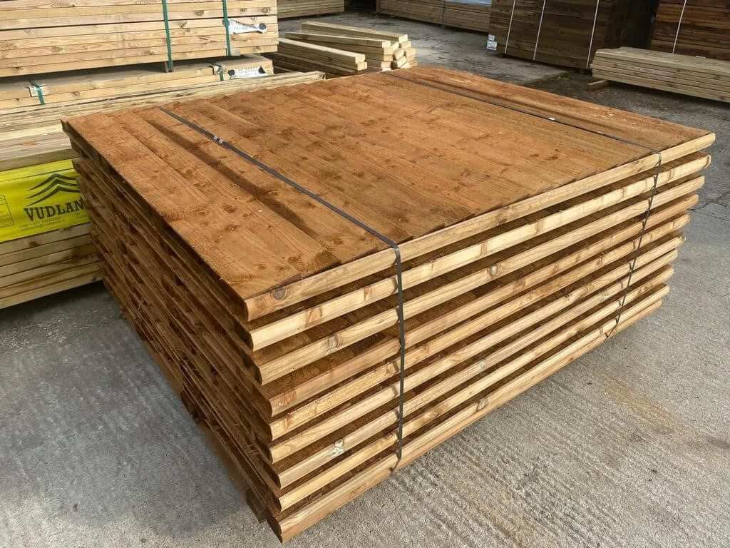 Featheredge Timber Fence Panel 6x5 ft - Image 3