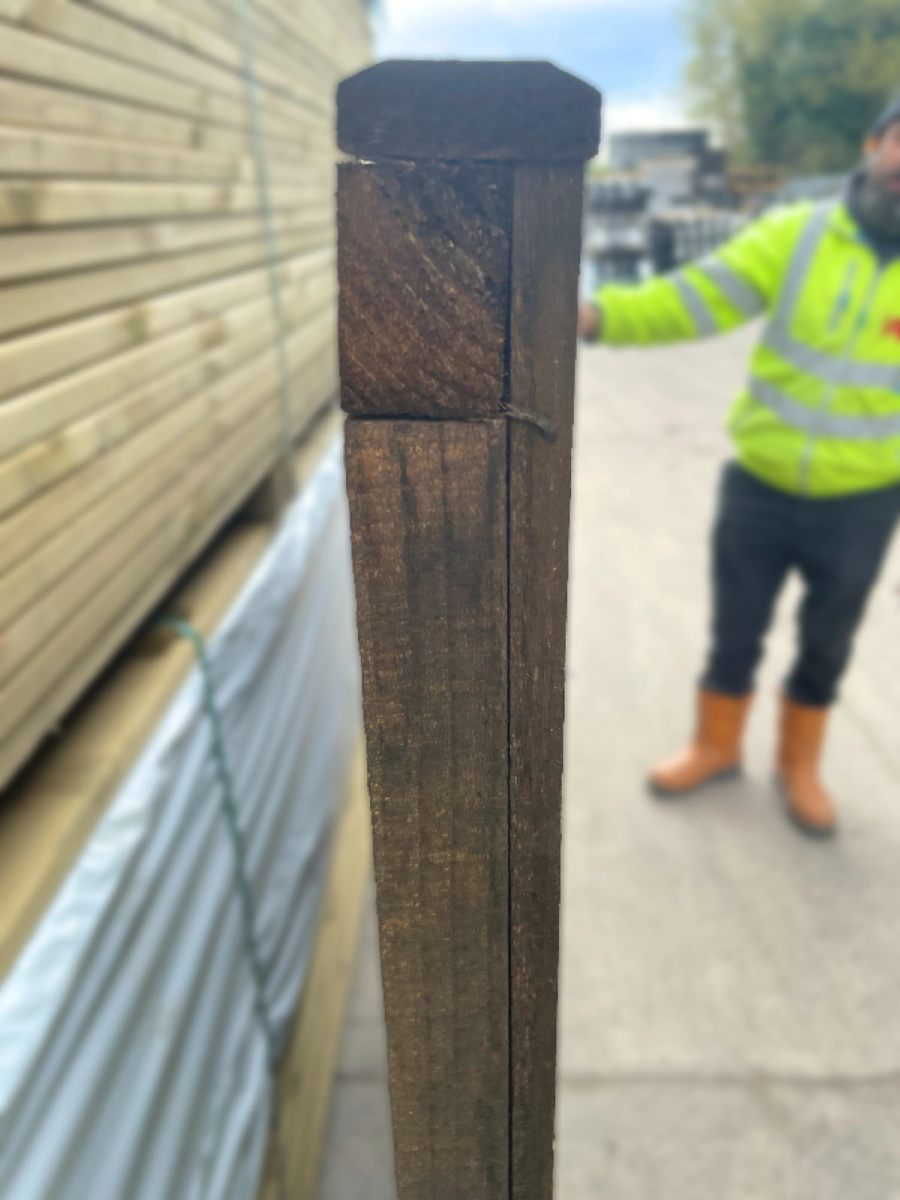 Featheredge Timber Fence Panel 6x5 ft - Image 4