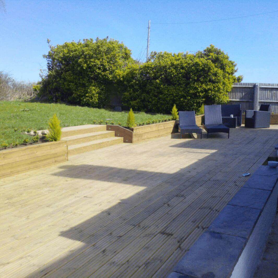 1.2m Green Treated Garden Sleeper 200 x 100mm - Image 4