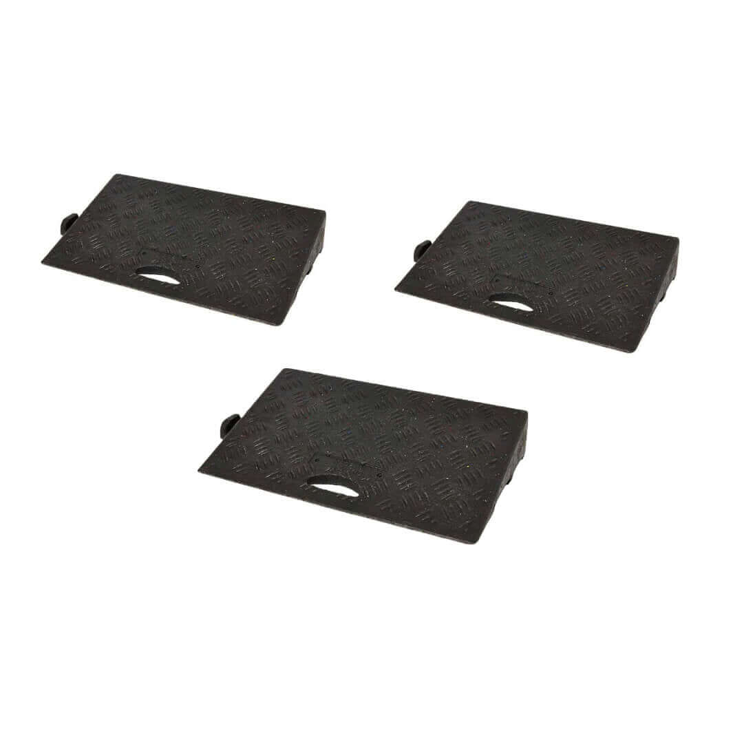 Rubber Kerb Ramps  Non Slip 500x300x100mm - Image 6