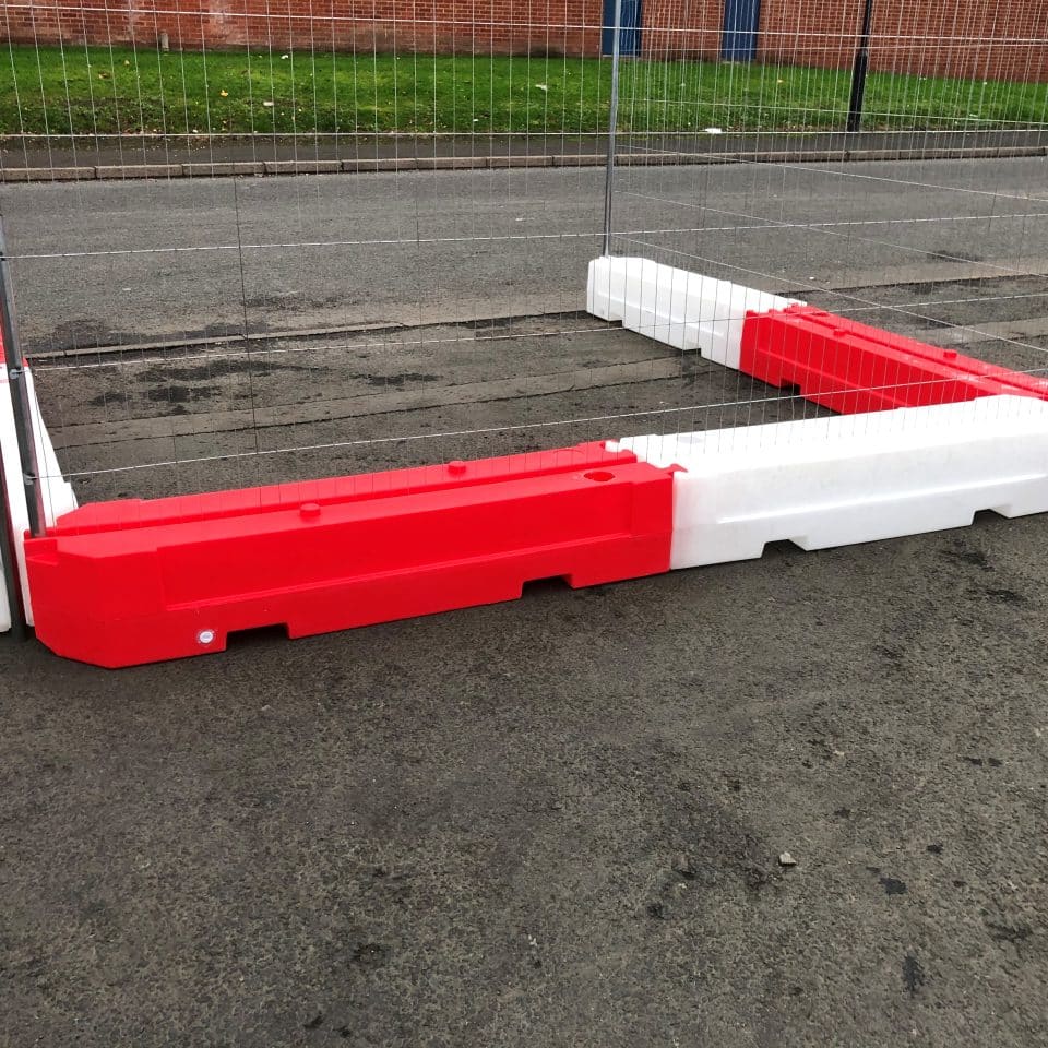 Rota Slot Water-Filled Fencing Ballast Block - Image 6